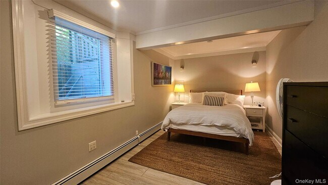 Building Photo - 11 John St