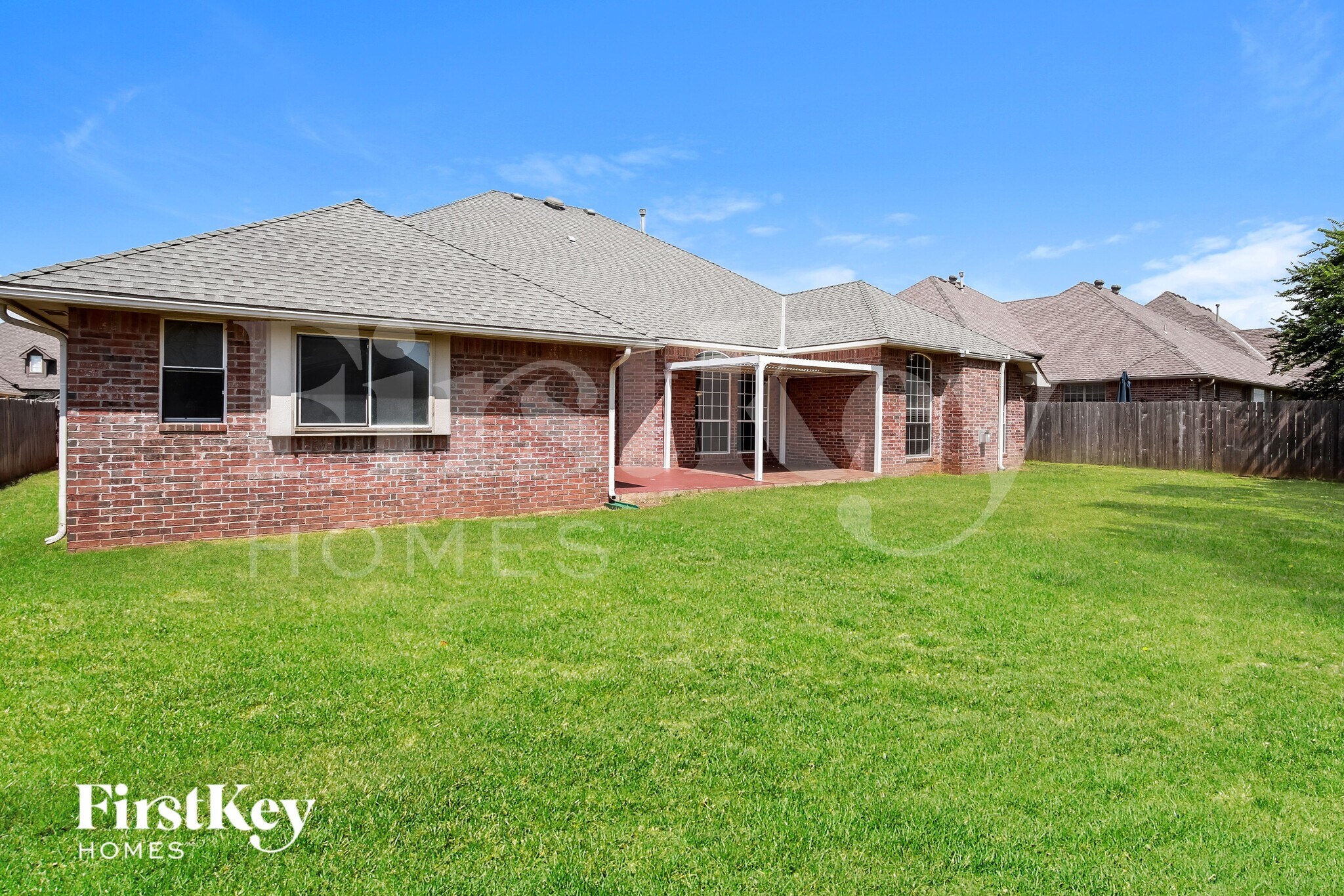 Building Photo - 17100 Holly Burn Cir