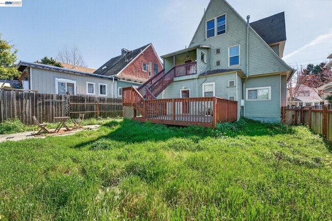 Building Photo - 1835 Prince St