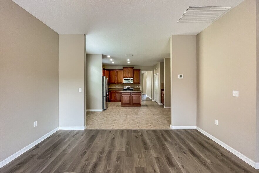 Building Photo - 12159 Colony Lakes Blvd