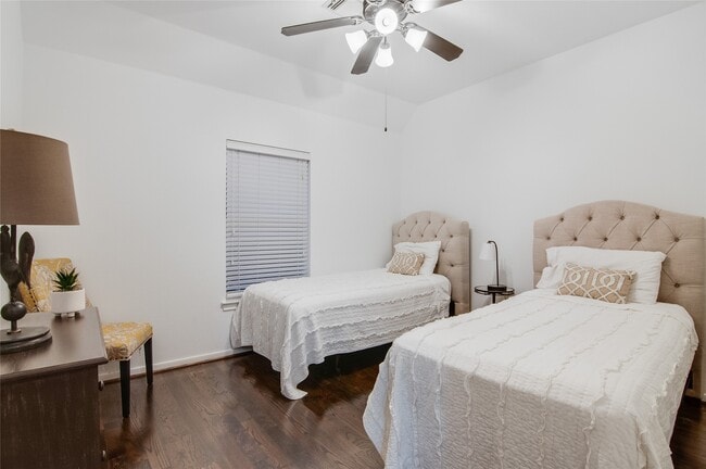 Building Photo - 3 N Arrow Canyon Cir
