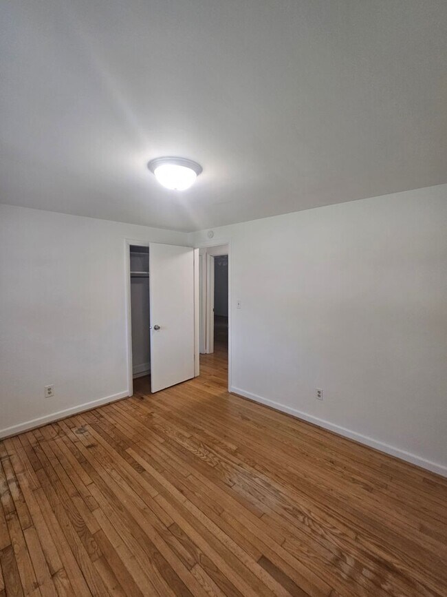 Building Photo - 7022 Gardner Dr