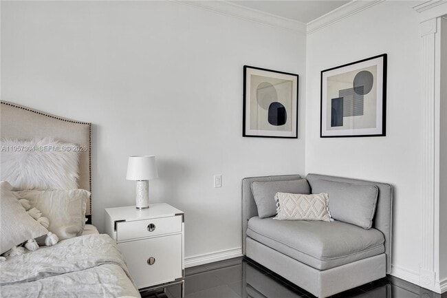 Building Photo - 3350 SW 27th Ave