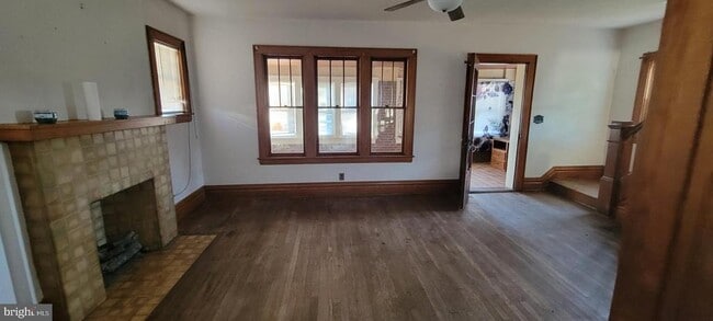 Building Photo - 1301 13th St