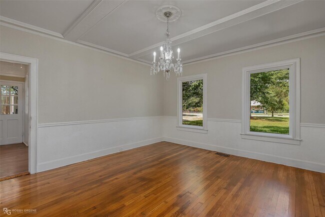 Building Photo - GORGEOUS 4/2.5 BROADMOOR HOME-ACROSS FROM DUCK POND PARK & LIBRARY