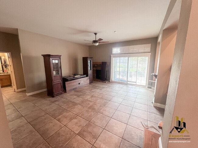 Building Photo - 8204 Eversley Ct