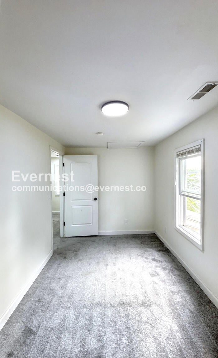 Building Photo - 1475 Cordell Ave
