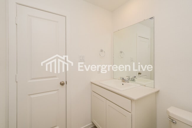 Building Photo - 7907 Meadow Cranesbill Ln