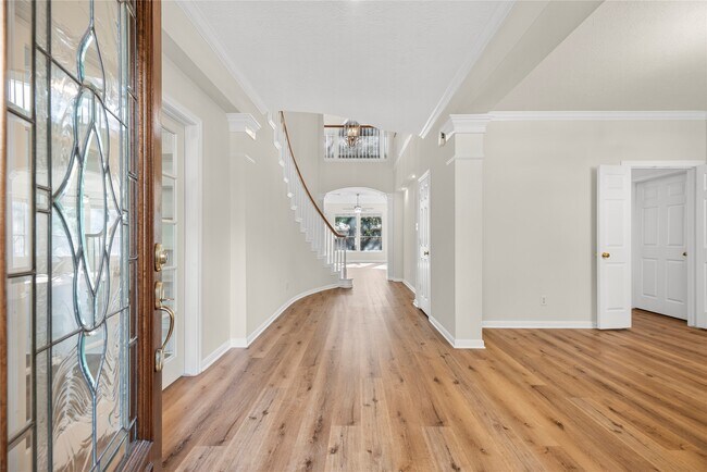 Building Photo - 25830 Clear Springs Way