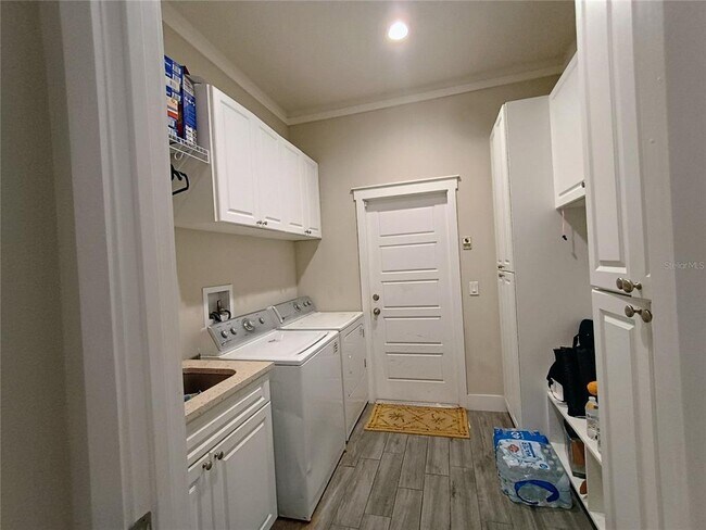 Building Photo - 4394 Preservation Cir