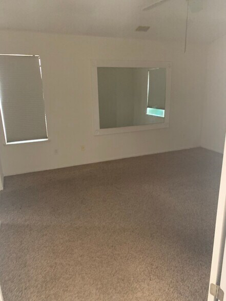 Building Photo - 9129 Redwater Dr