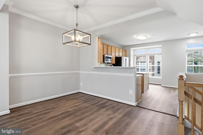 Building Photo - 986 Harrison Cir