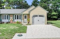 Building Photo - 12A Birchwood Dr