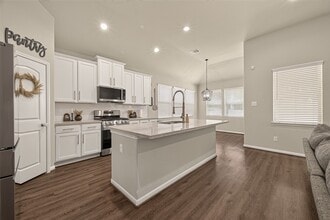 Building Photo - 1665 Morgan Trail Dr