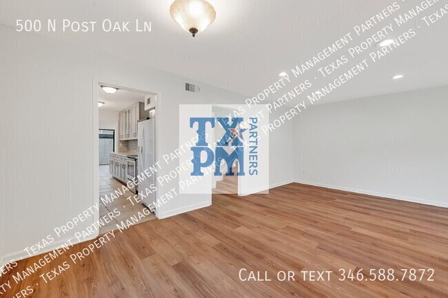 Building Photo - 500 N Post Oak Ln