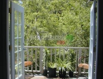 Balcony - 2132 N Beverly Glen Blvd