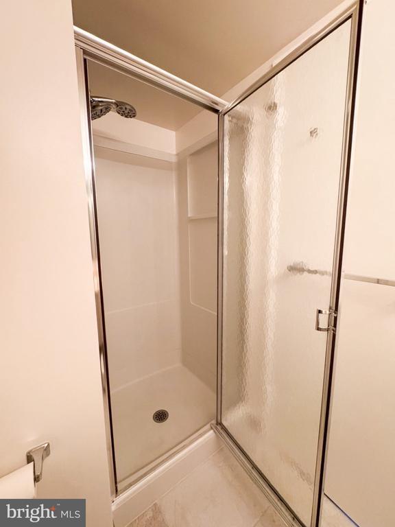 Building Photo - 15107 Interlachen Dr