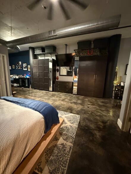 Plenty of closet space - 311 W 5th St