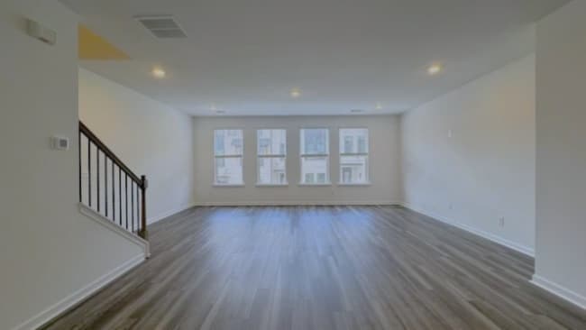 Building Photo - 7 Peeples Dr