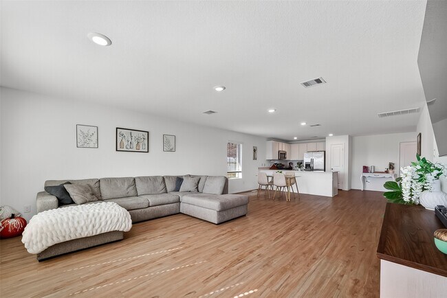 Building Photo - 4206 Barrington Cv Ln