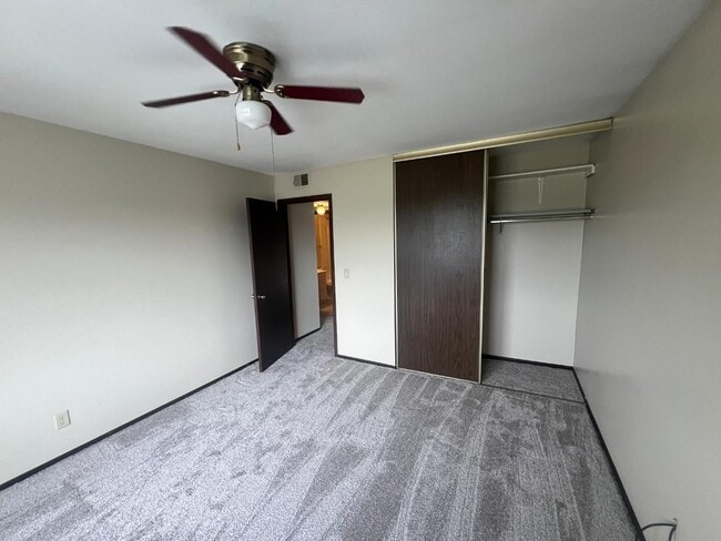 Building Photo - 2217 8th Ave