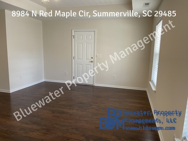 Building Photo - 8984 N Red Maple Cir