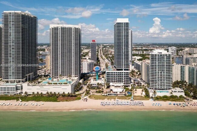 Building Photo - 4111 S Ocean Dr