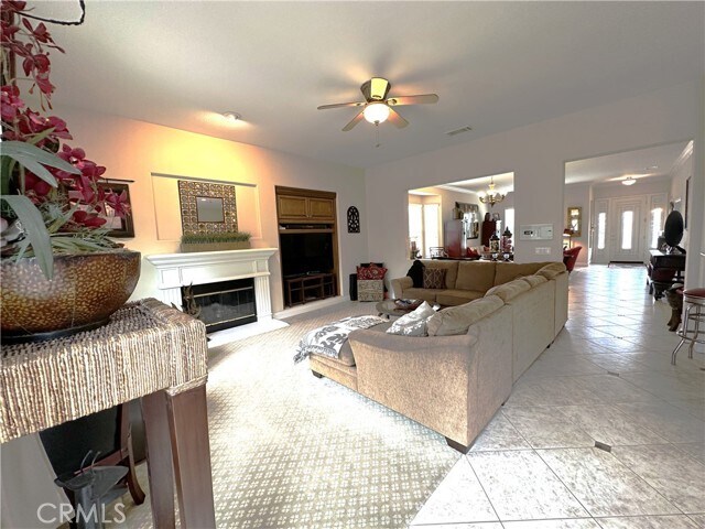 Building Photo - 5415 Vista Del Mar