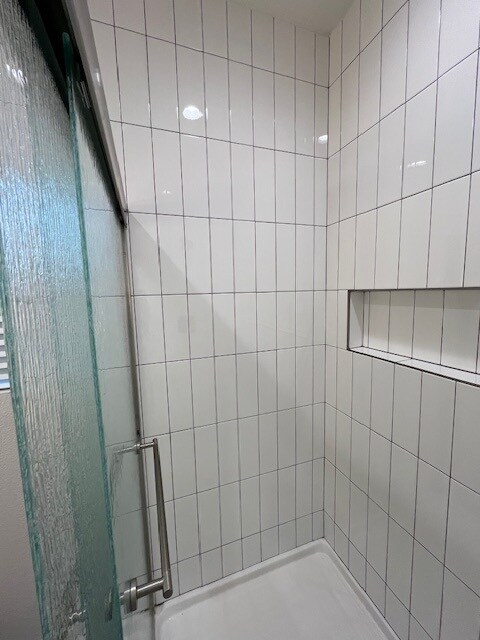 Building Photo - 2029 W Corvina Ave