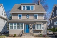 Building Photo - 327 Orange Rd