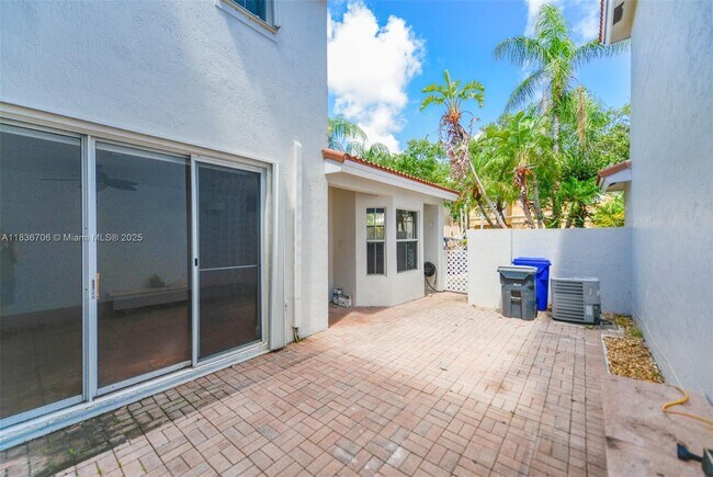 Building Photo - 1551 Seagrape Way