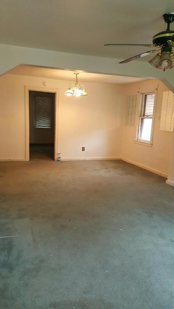 Building Photo - $1095.00 / 2br - 2 Bedroom Home in Jennings