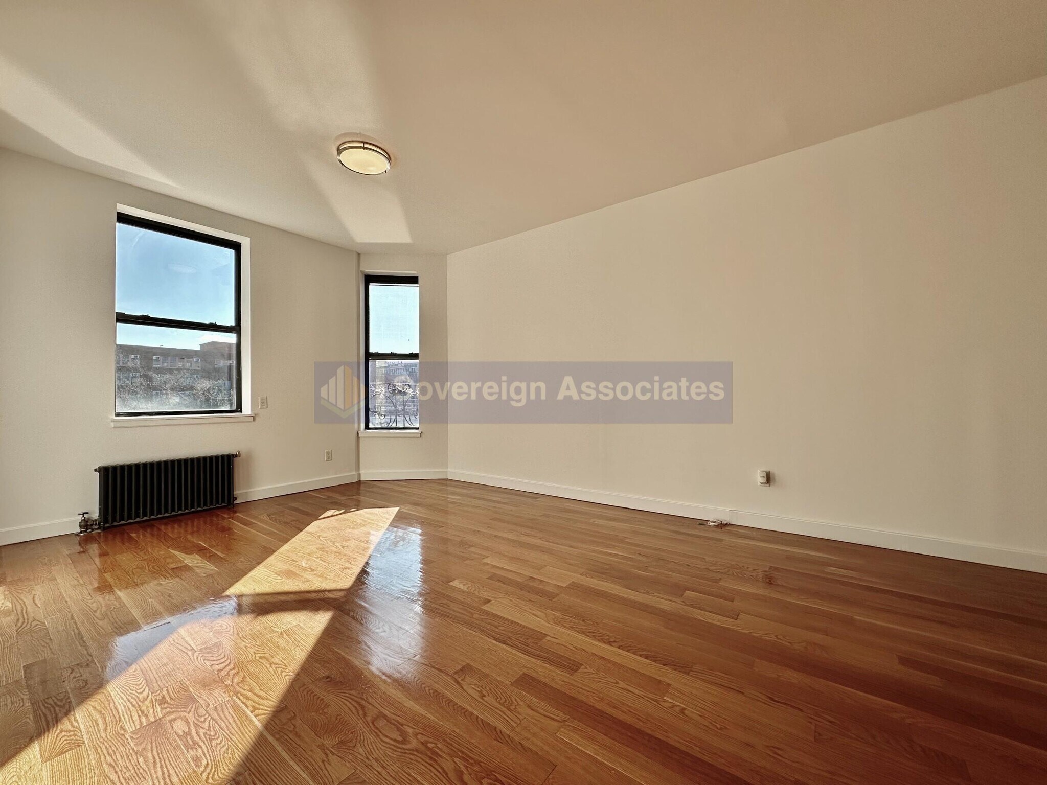 Building Photo - 611 W 137th St