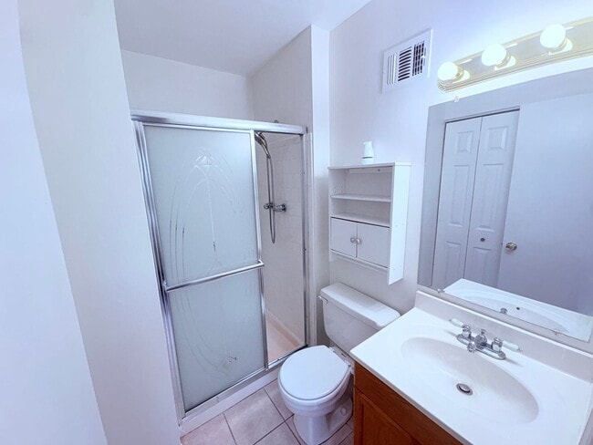 Building Photo - CONVENIENT TO FORT BELVOIR - LORTON TOWNHOUSE