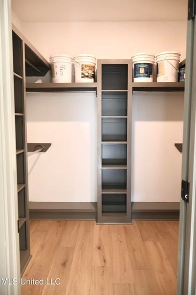 Building Photo - 317 Willow Wy