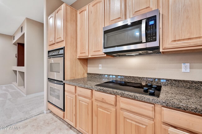 Building Photo - 9839 W El Caminito Dr