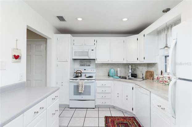 Building Photo - 206 Cedarwood Cir