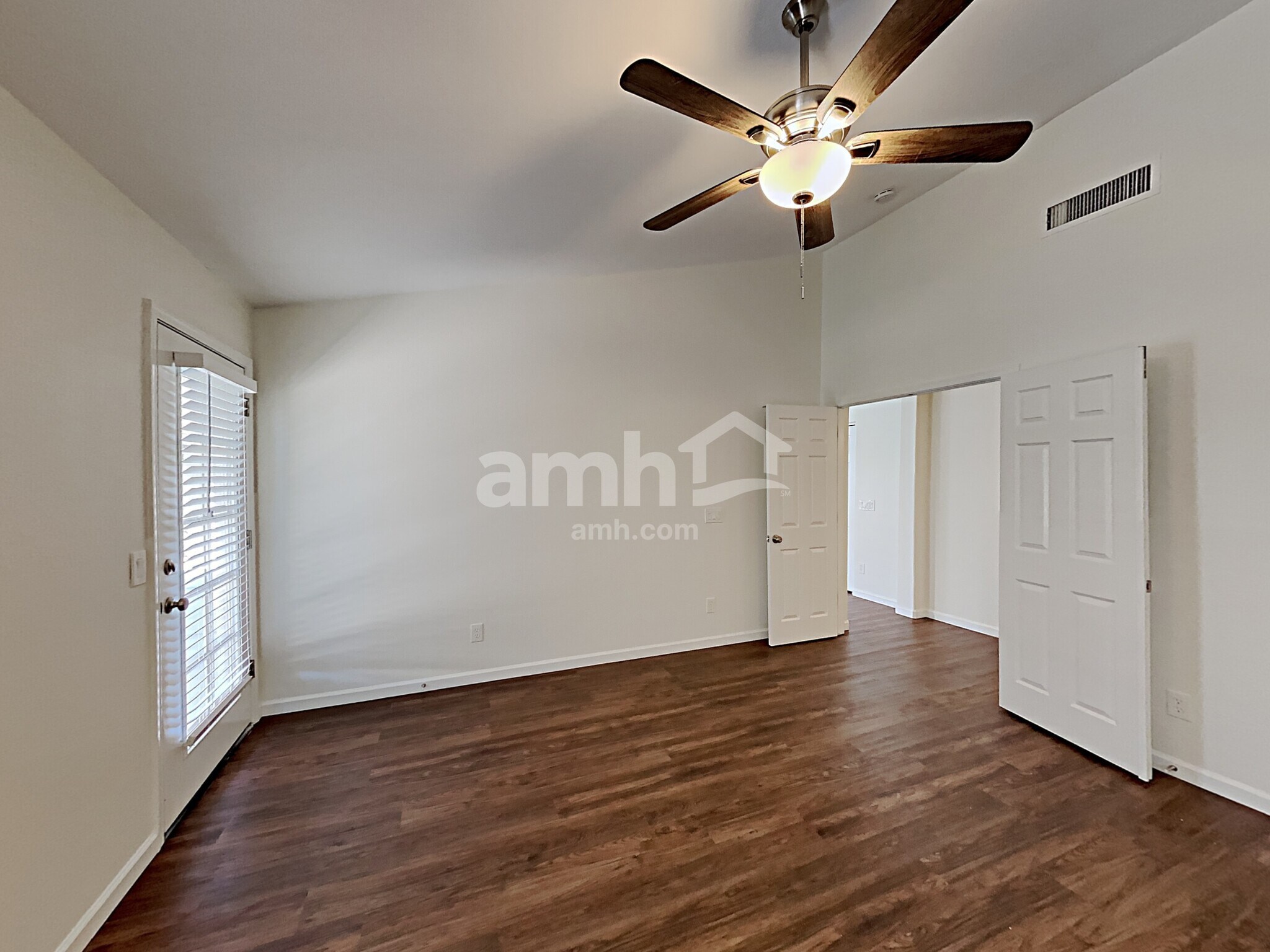 Building Photo - 4224 E Cathedral Rock Dr