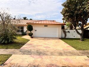 Primary Photo - 1580 NW 11th St