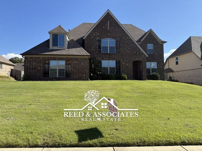 Building Photo - Luxurious Bartlett Home. ZONED Bartlett School Districts! DON'T MISS OUT!