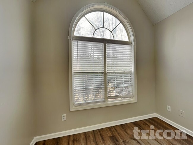 Building Photo - 50 Crooked Creek Way