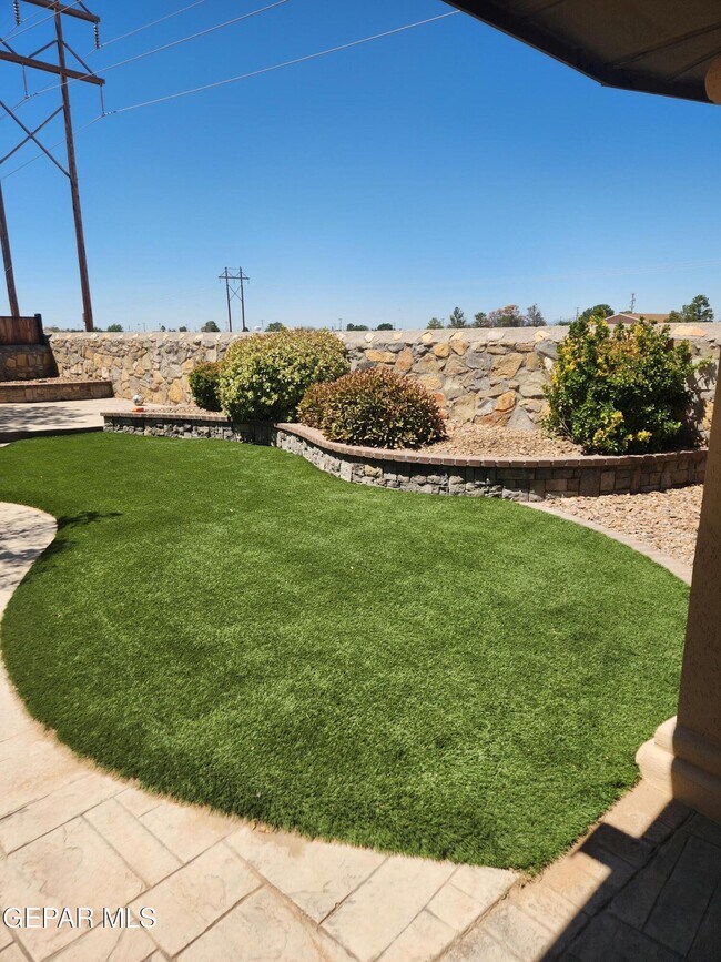 Building Photo - 4001 Tuscany Hills Pl