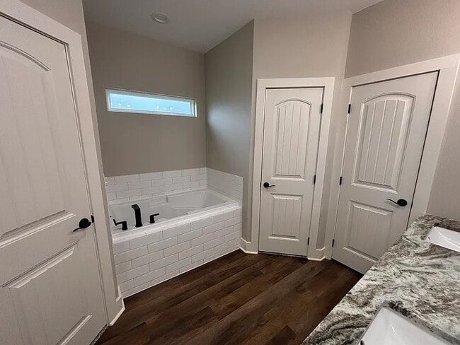 Building Photo - 455 Cedar Hl Lp