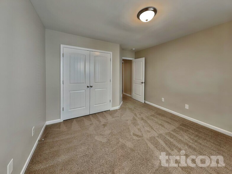 Building Photo - 76 Ashby Dr