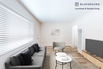 Building Photo - 407 N Broadway