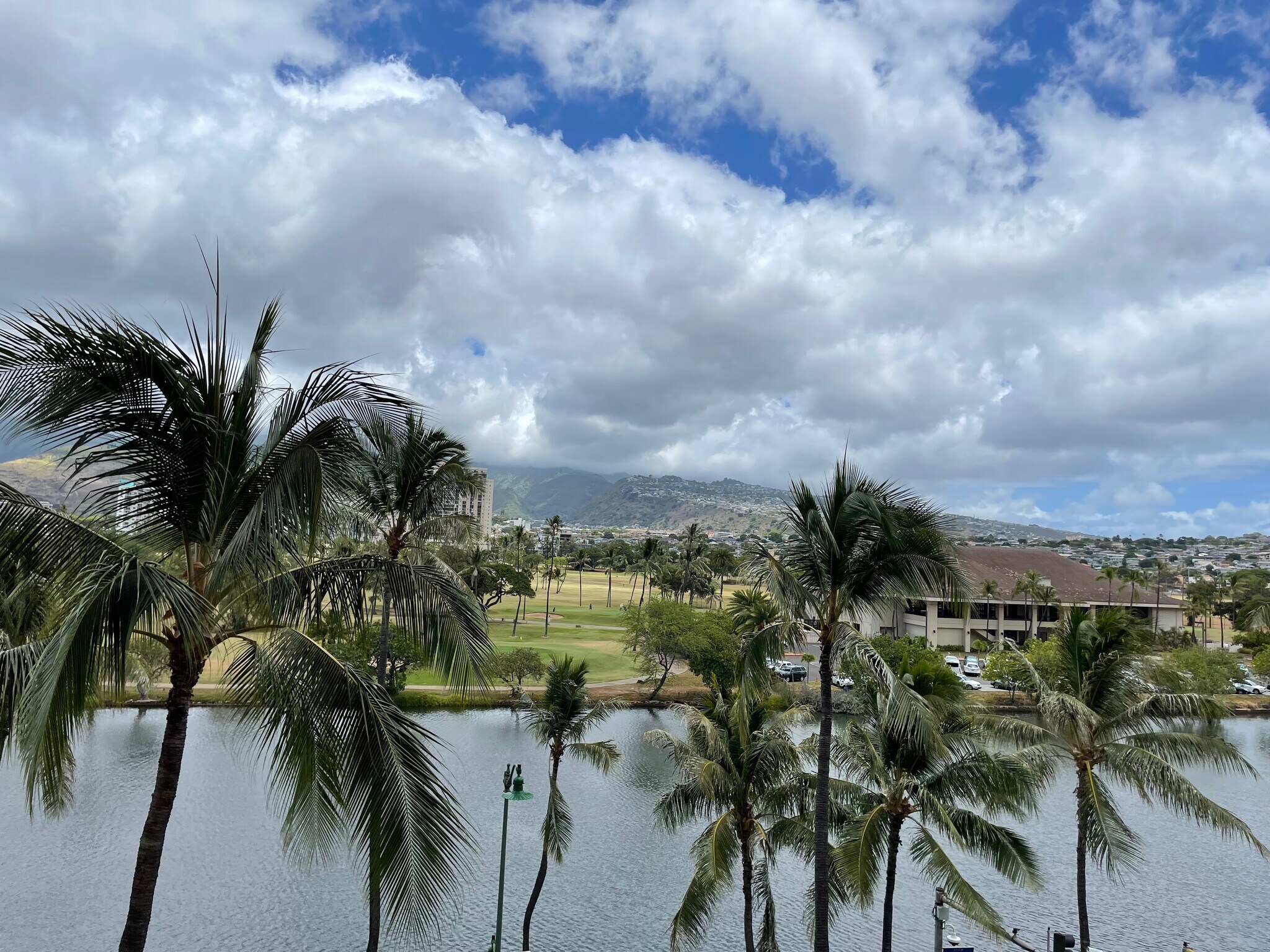 View - 320 Liliuokalani Ave