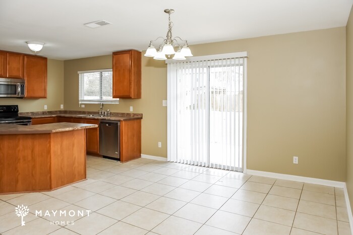 Building Photo - 15434 Mill Valley Dr