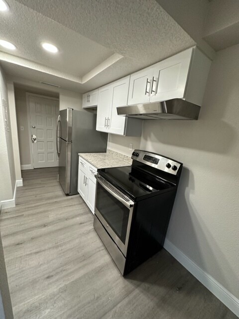 Building Photo - 1172 Calle Del Rey