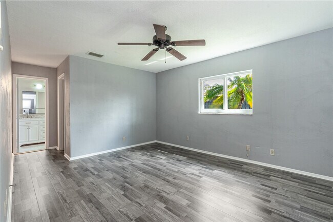 Building Photo - 9608 NW 67th St