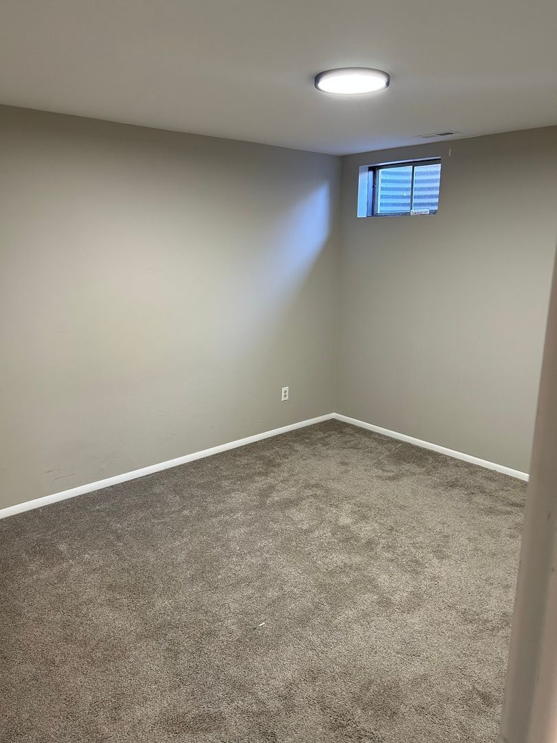 Building Photo - 3804 S Ouray Way